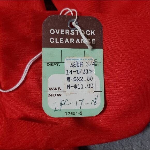 Vintage 70s Deadstock Red Montgomery Ward Bodysuit, size 17/18 - Picture 6 of 9